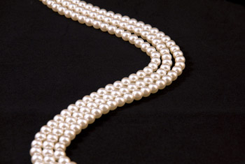 Image of pearl necklaces