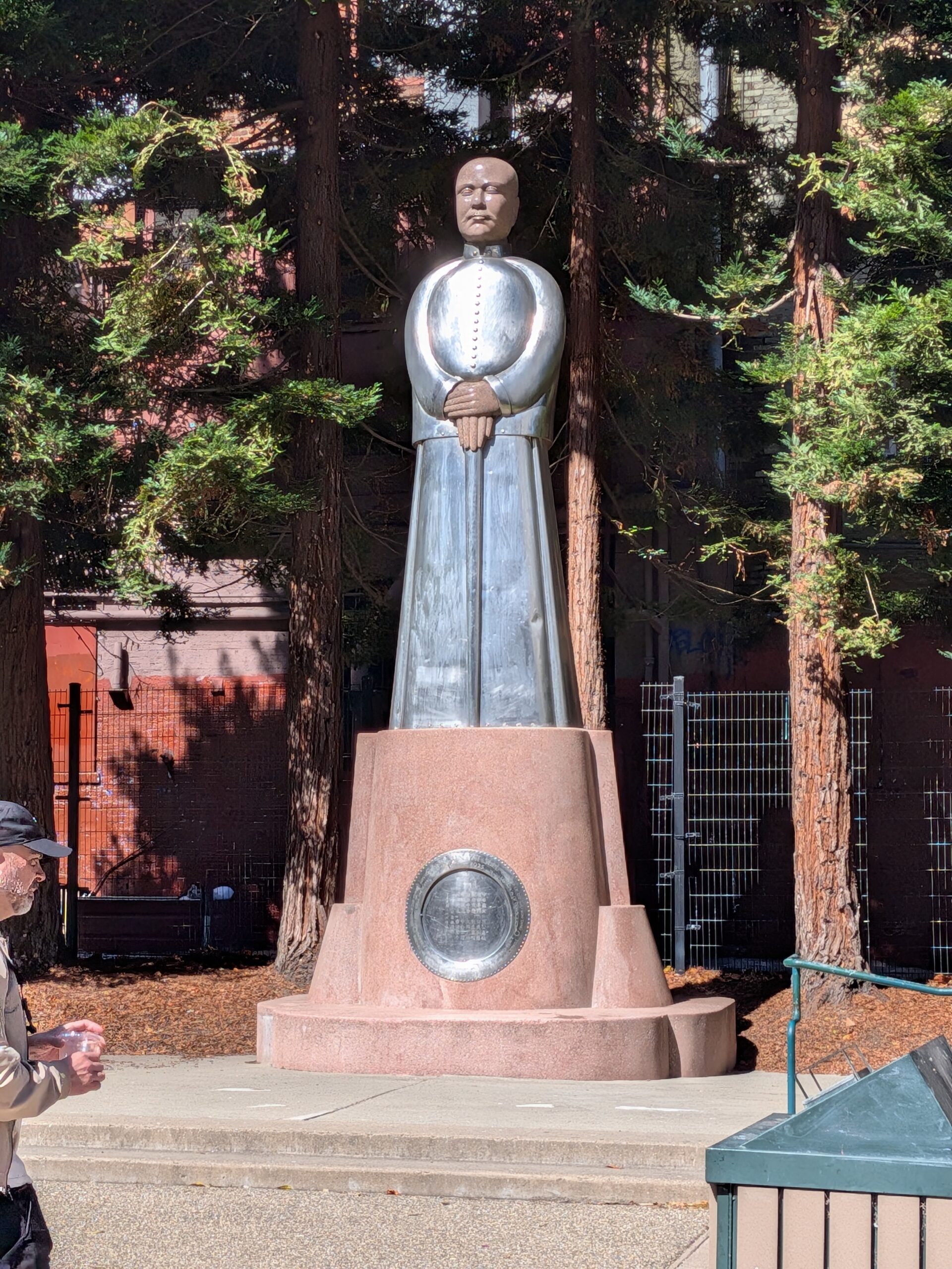 Beniamino Bufano’s statue of Sun Yat-sen in St. Mary’s Square